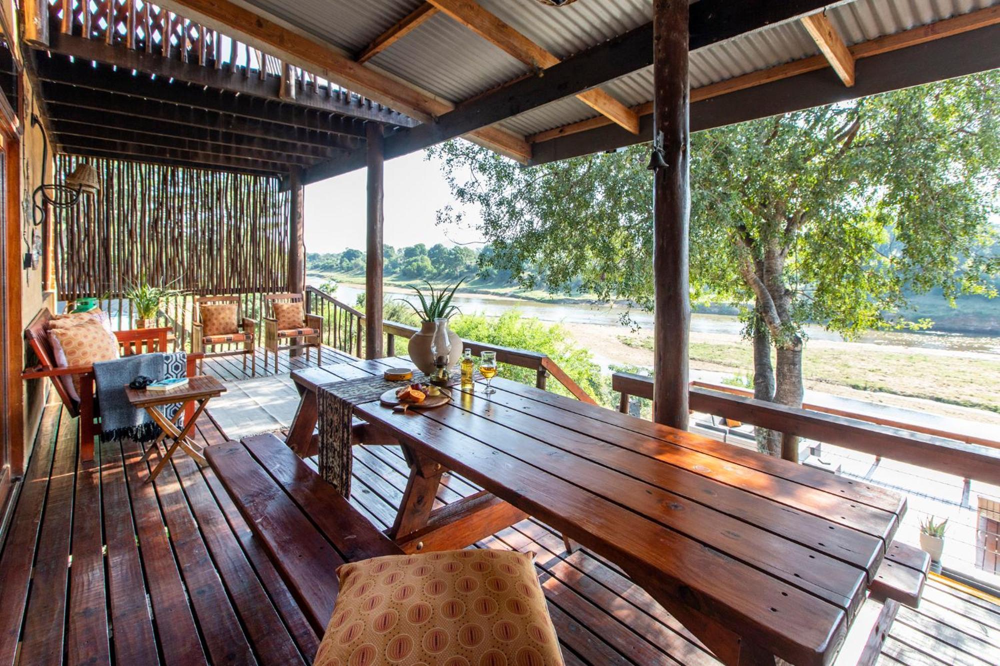 Hennie'S Rest Malalane Exterior foto