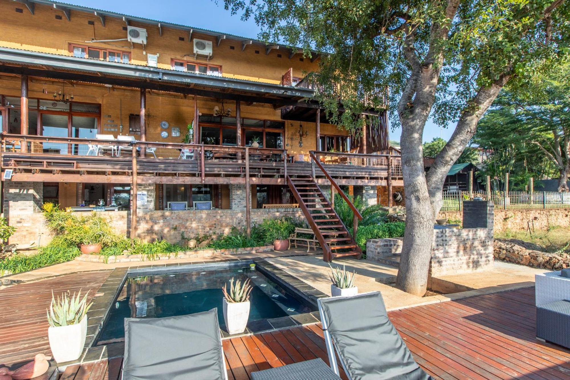 Hennie'S Rest Malalane Exterior foto
